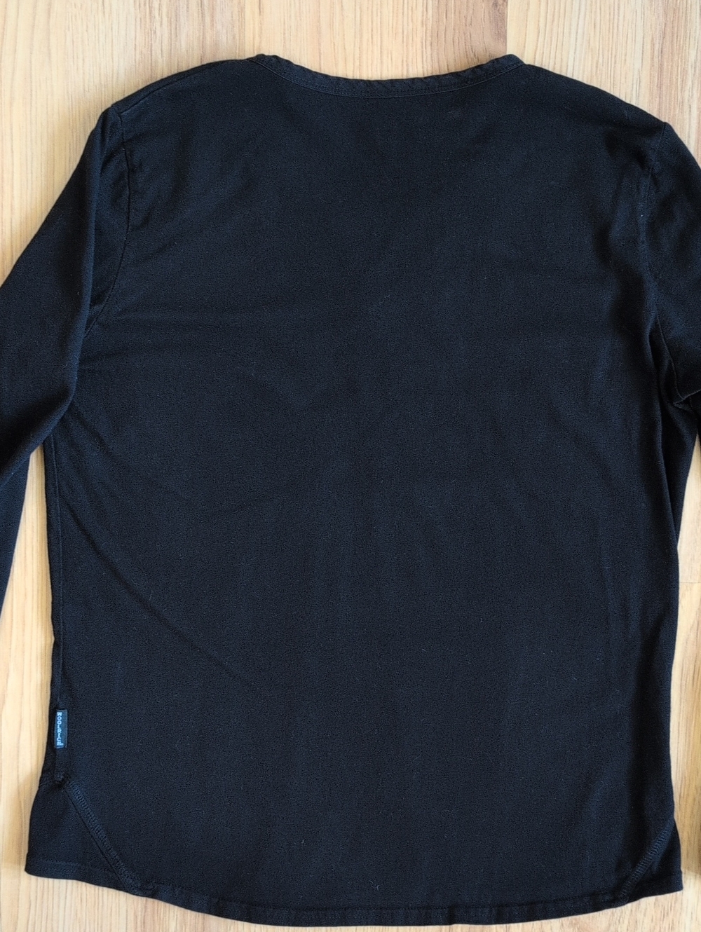 Woolrich Black Long-Sleeve Henley - Medium - Picture 5 of 6